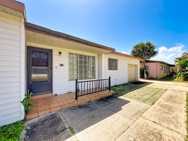 Photo - 122 Eden Ave