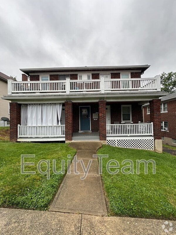 Building Photo - 4214 Beech St Unit 3 Rental