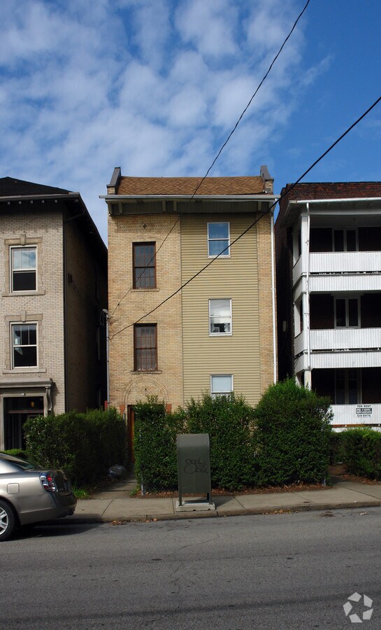Photo - 333 Melwood Ave Apartments