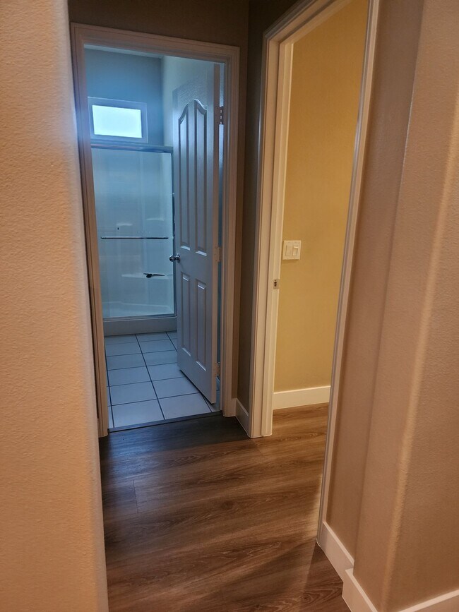 Photo - 4302 Hernandez St