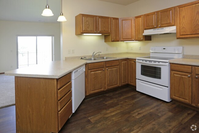 Photo - Paramount Estates 1