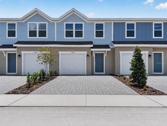 Building Photo - 3004 Jessamine Dr