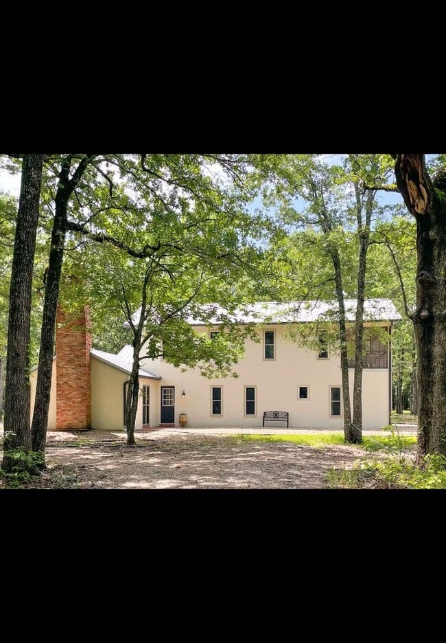 Building Photo - 758 RSCR 1490 Point - Furnished Home