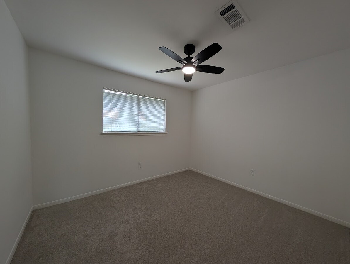 Photo - 14106 Locke Ln