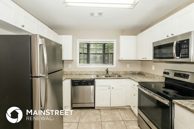 9177 Chickasaw Ct