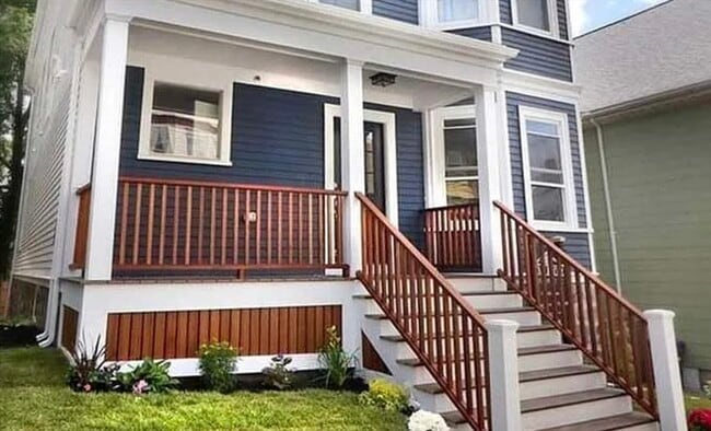 9 Upham Ave Unit 2