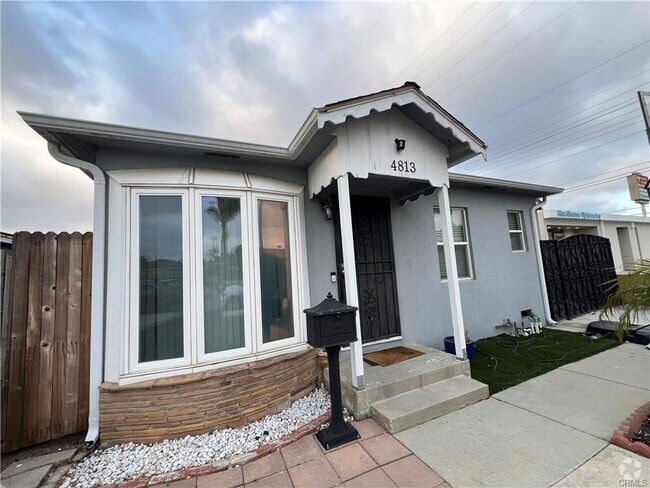 Building Photo - 4813 134th Pl Rental