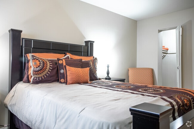 2 Bedroom, 1 Bath - Model