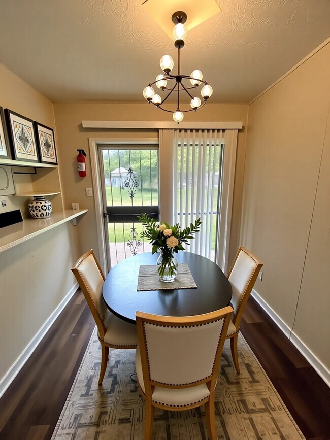 Photo - 7731 Melanie St