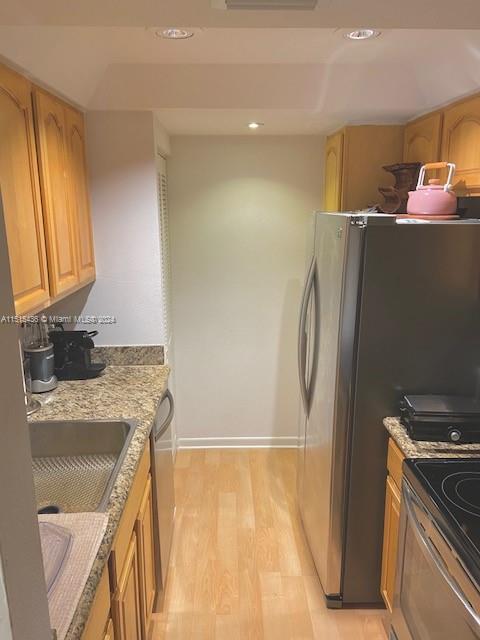 Photo - 520 Brickell Key Dr Unit A817