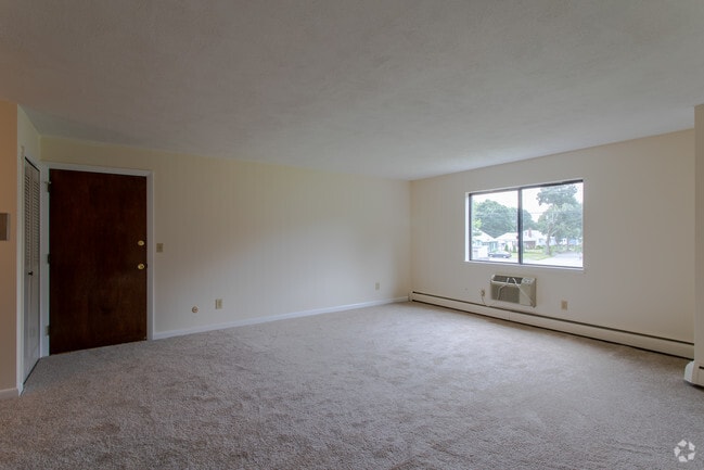 2 BR 1 Bath Living Room