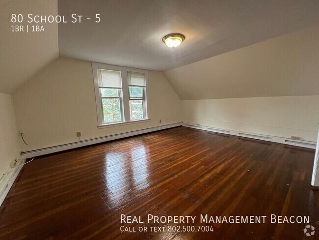 Building Photo - 80 School St Unit 5 Rental