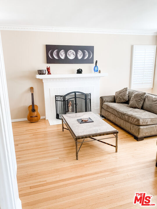 Photo - 1975 S Crescent Heights Blvd