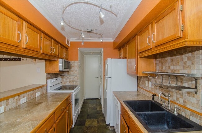 Photo - 2750 Holly Hall St Unit 901