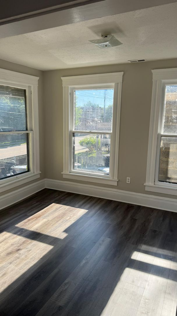 Photo - 9300 Madison Ave Unit Upper