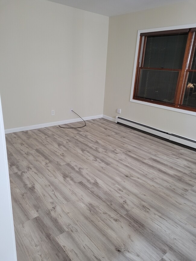 Photo - 21 Workman Ave