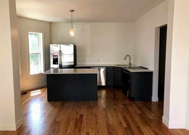 10-12 Wolcott St Unit 1