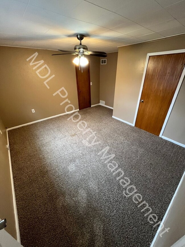 Photo - 206 Harold St Unit B