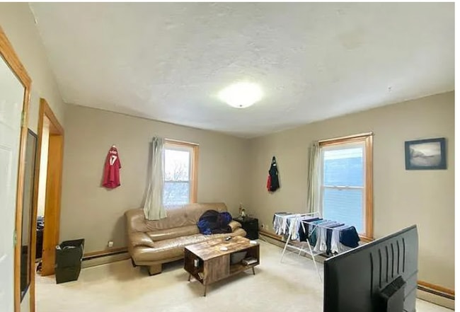 Photo - 137 Marcella St
