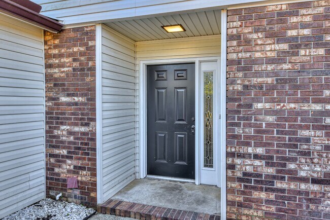 Photo - 1674 Goshen Rd