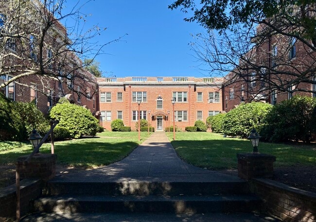 Building Photo - 137 Fountain St Unit APT B6