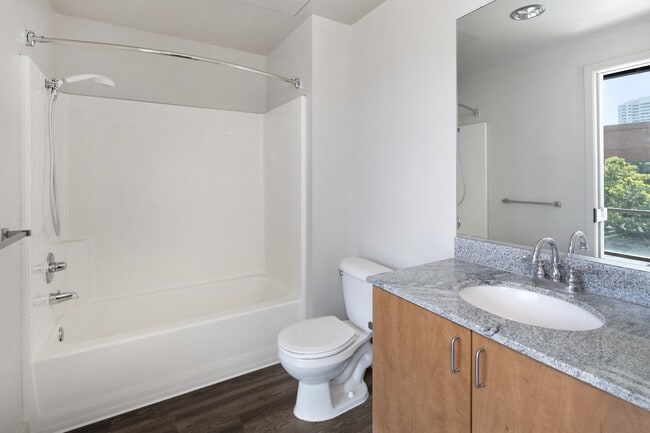 Vela Apartment Homes