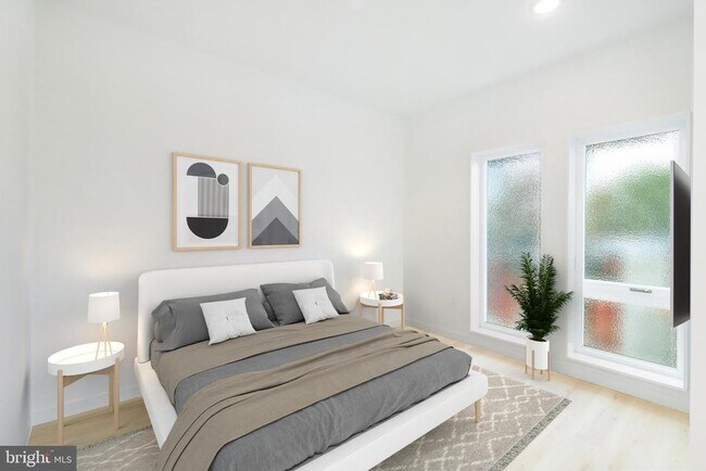 Photo - 2721 N Howard St Unidad E