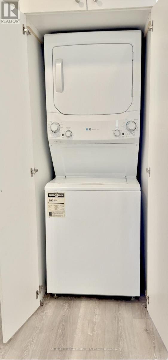 Photo - 61 Parkside Dr