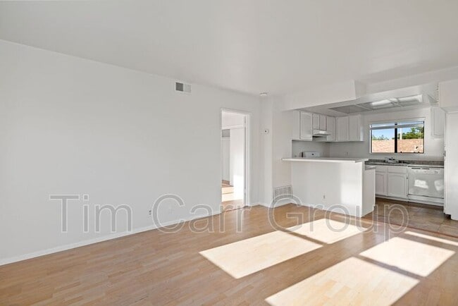 Photo - 231 Cabrillo St Unit B