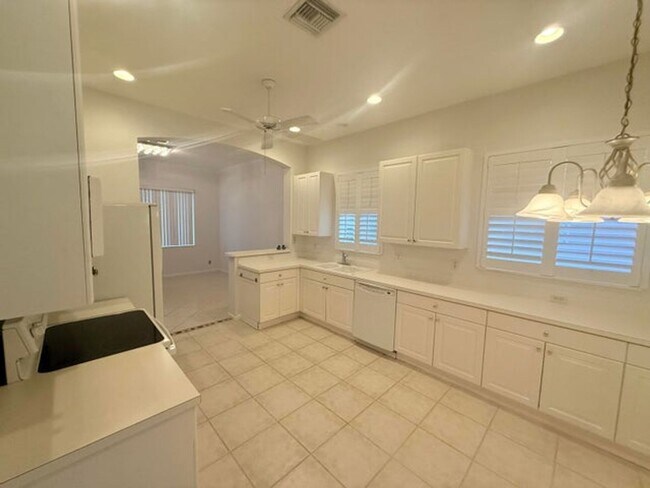 Photo - 9041 Bay Harbour Cir