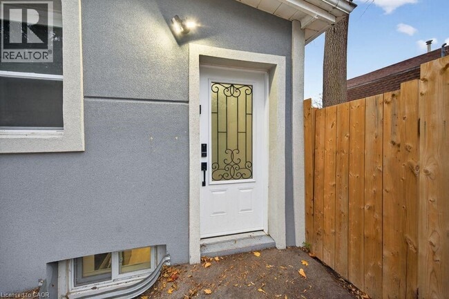 Photo - 331 Rawdon St