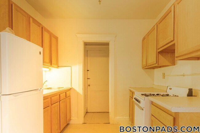 Photo - 1634 Commonwealth Ave Unit 10