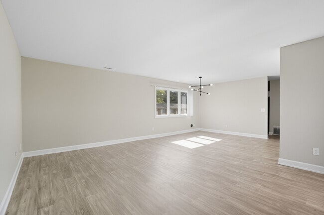 Coventry Court Townhomes