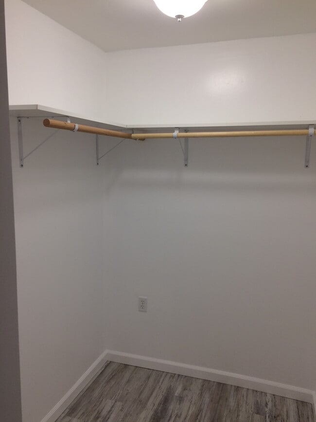 Photo - 7700 Devon Ct