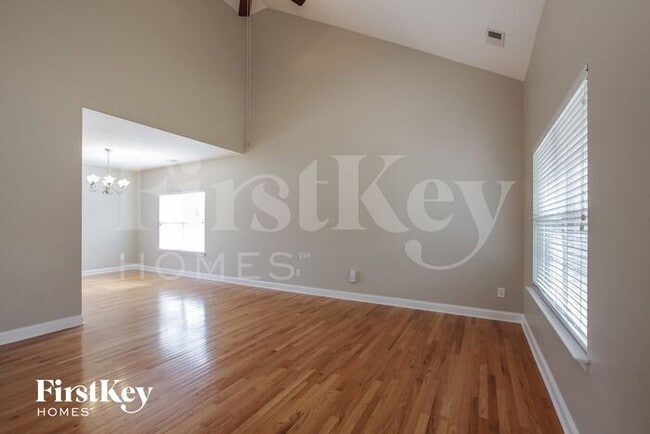 Photo - 2600 Glyncastle Way