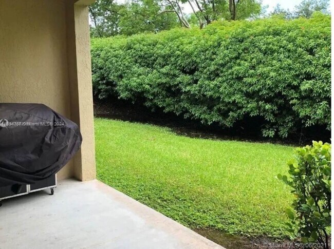 Photo - 4310 Vineyard Cir