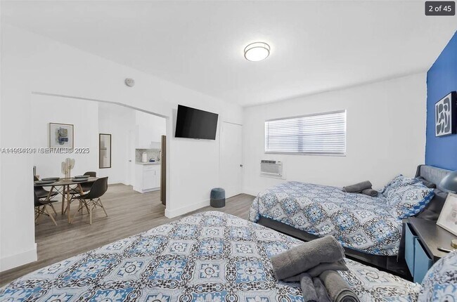 Photo - 1029 SW 5th St Unit 13