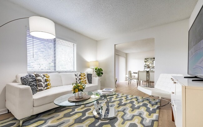 Waterview at Rocky Point Apartments