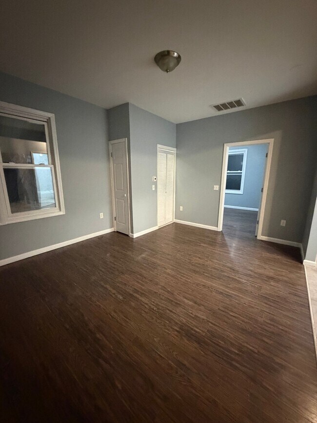 302 Halsted St Unidad 6