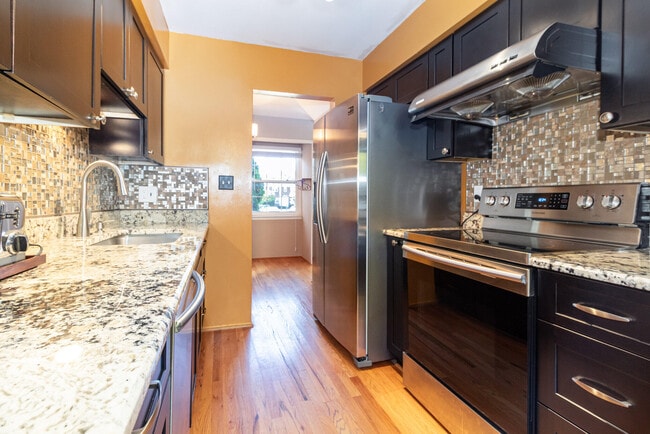 Photo - 24750 Olde Orchard St