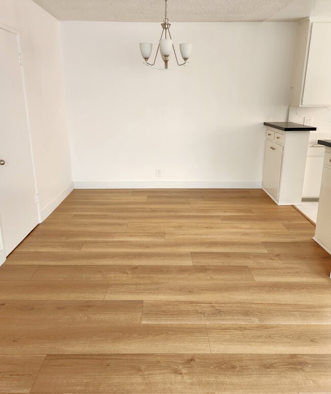 Photo - 1133 N Hacienda Pl