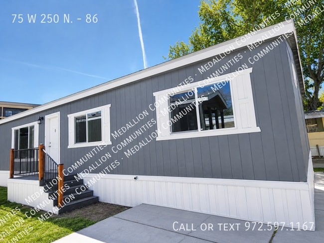 Building Photo - 75 W 250 N