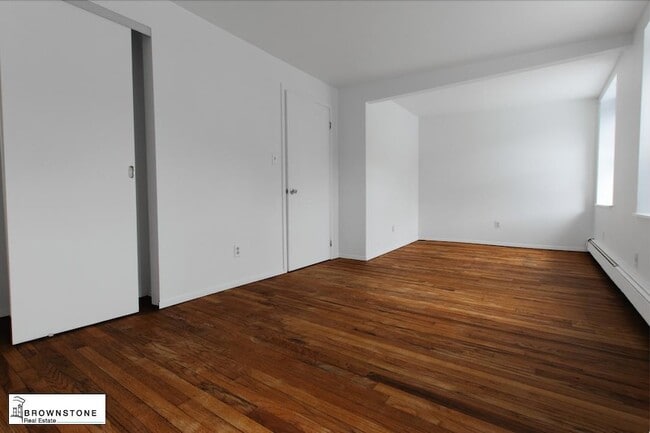 271 Columbia St Unit 3