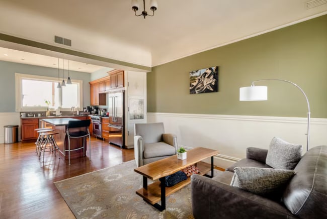 Photo - 675 Kansas St