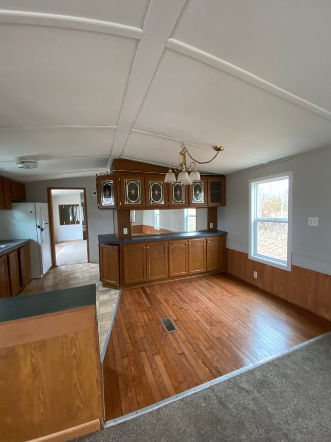 Photo - 7033 J D Randolph Rd