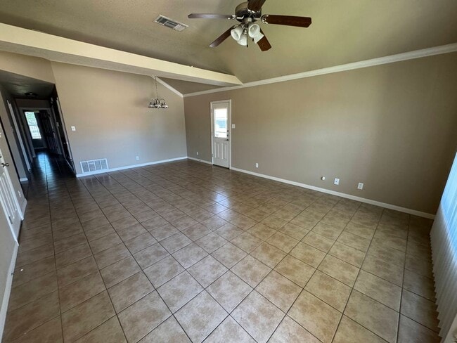 Photo - 1310 Powder River Dr Unit B