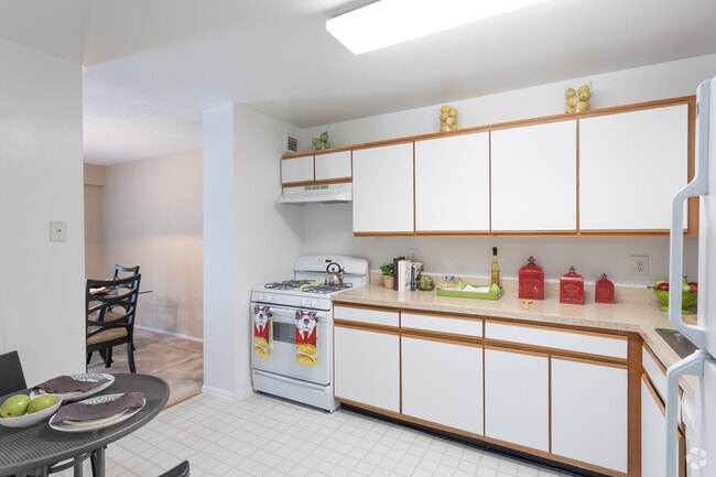 2 habitaciones, 2 baños - 1000 pies cuadrados - Clásico - Trillium