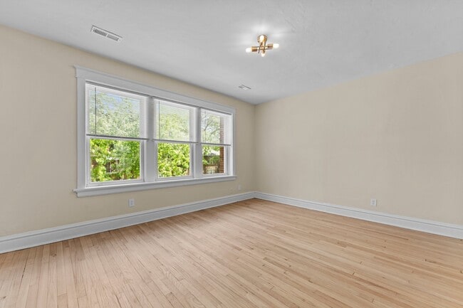 Photo - 7350 Amherst Ave Unidad 1E