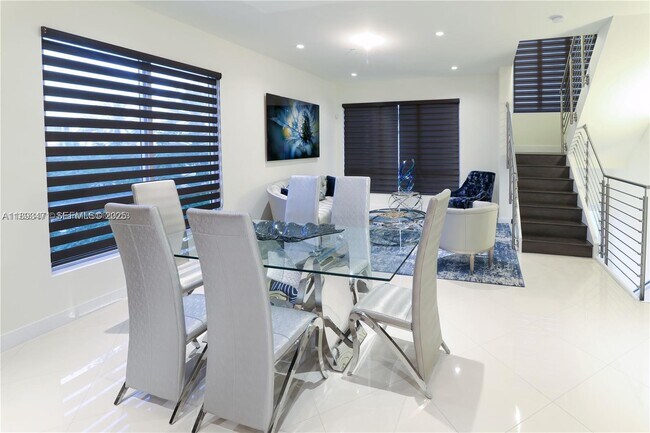 Photo - 10501 NW 66th St