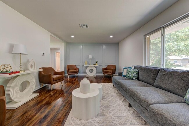 Photo - 1510 Melrose Dr